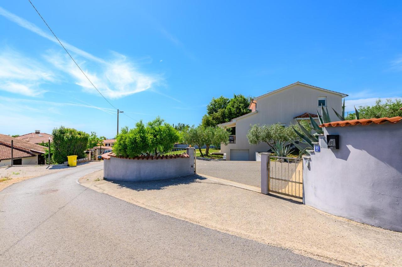 Villa Elisa Kaštelir Εξωτερικό φωτογραφία