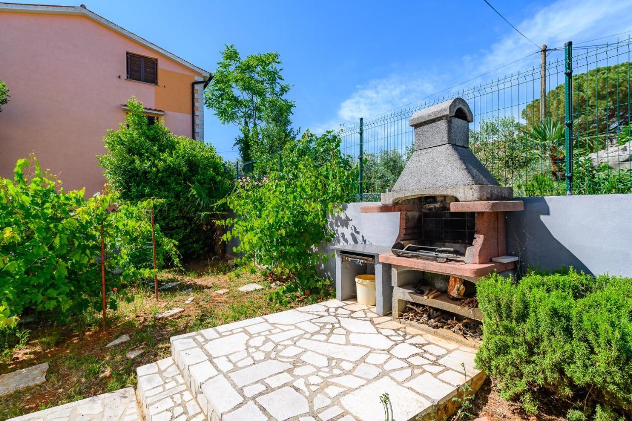 Villa Elisa Kaštelir Εξωτερικό φωτογραφία